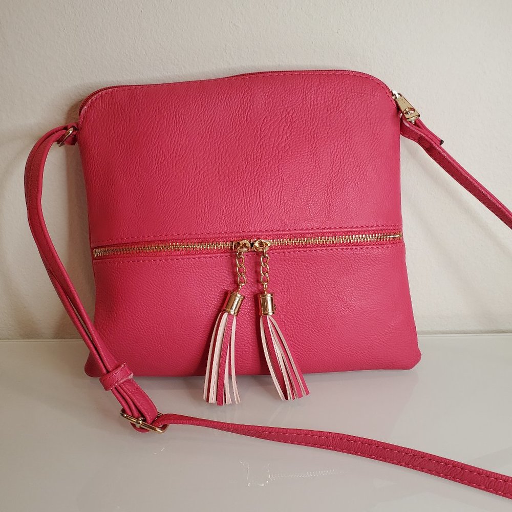 Lightweight Medium Crossbody Bag with Tassel